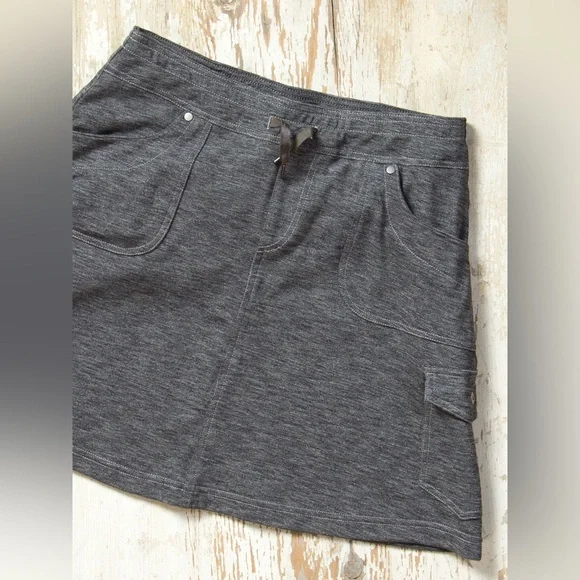 Kuhl Women's Mova Skort in charcoal heather, S, MSRP $70 - Picture 5 of 16